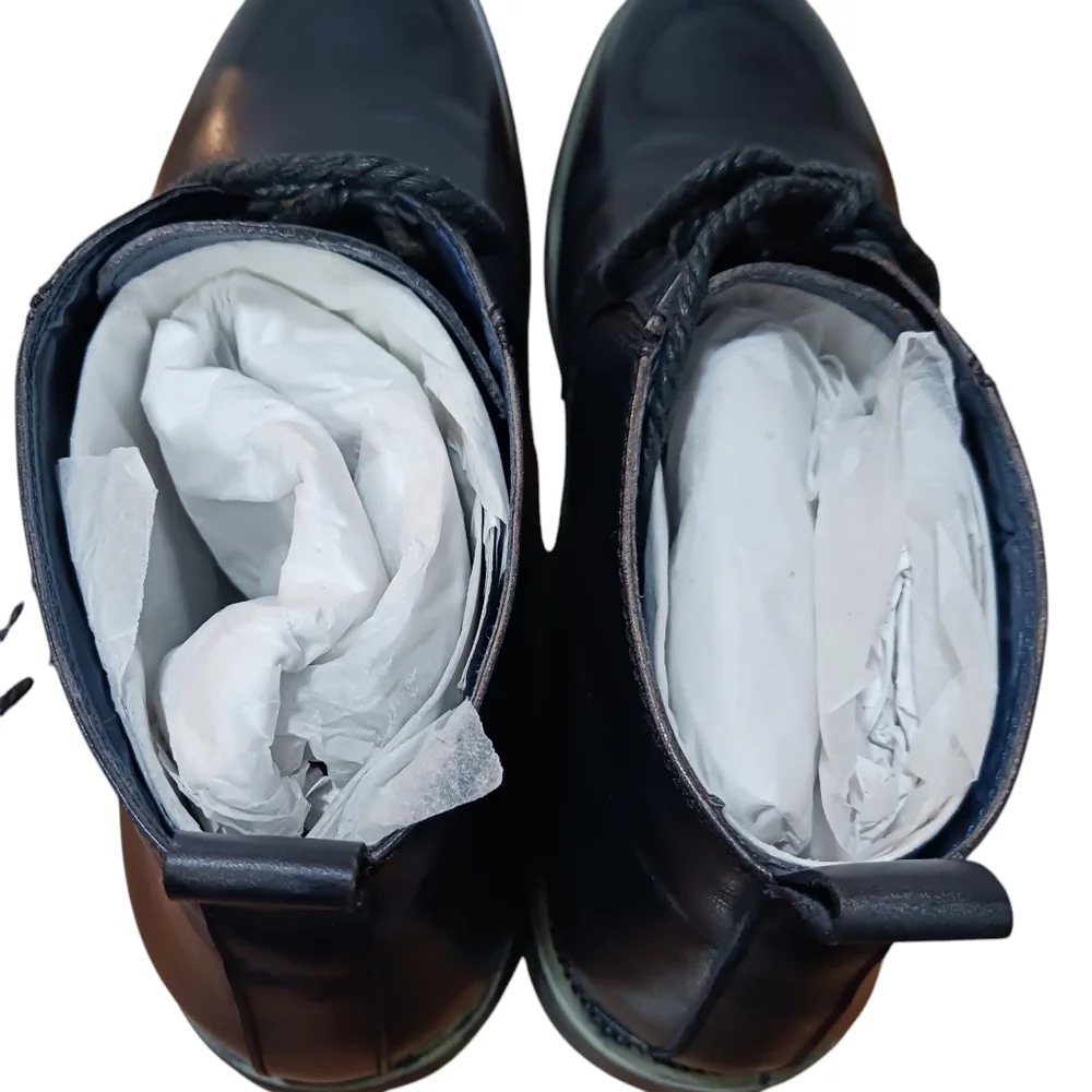 Steve Madden smokefree petfree